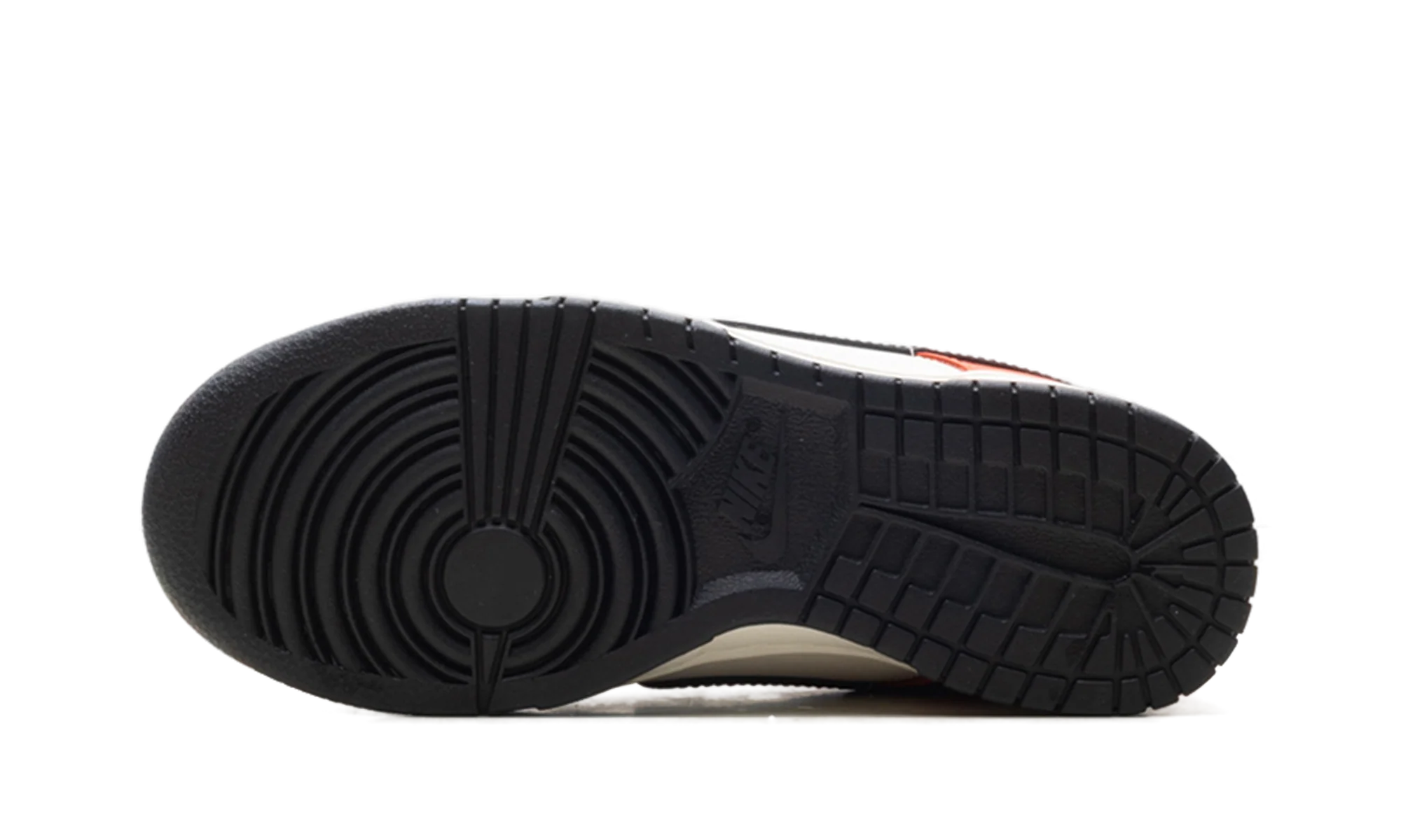 Dunk Low WMNS "Black Toe Bright Crimson" HQ3423 635 - Image 5