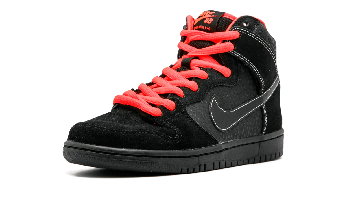 SB Dunk High Pro "Black Atomic Red" 305050 066 - Image 4